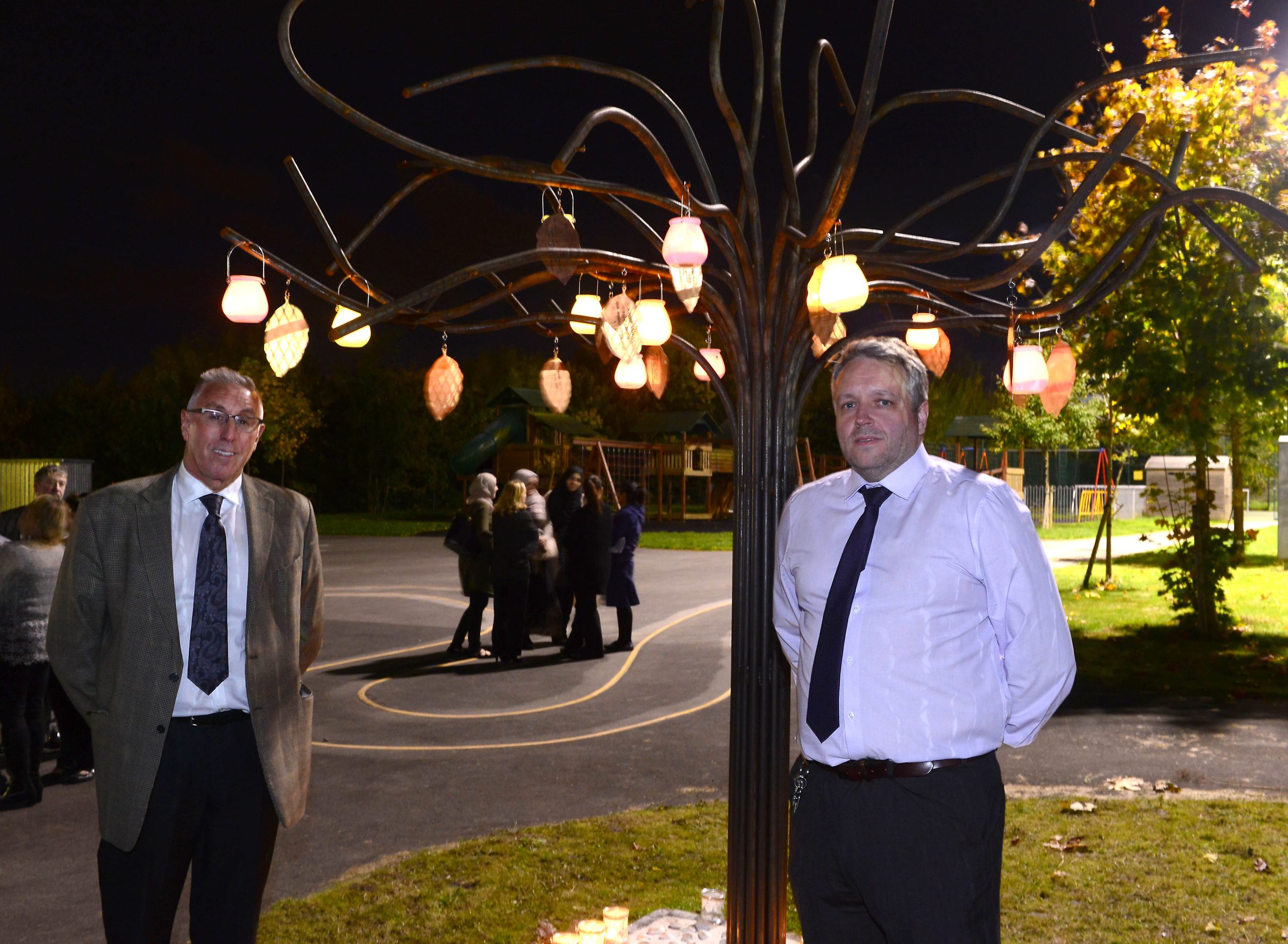 Metsec Creates Tree to Commemorate the Lives of Pupils